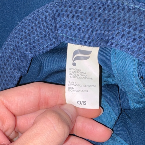 Fabletics Blue Performance Running Cap - Picture 4 of 5